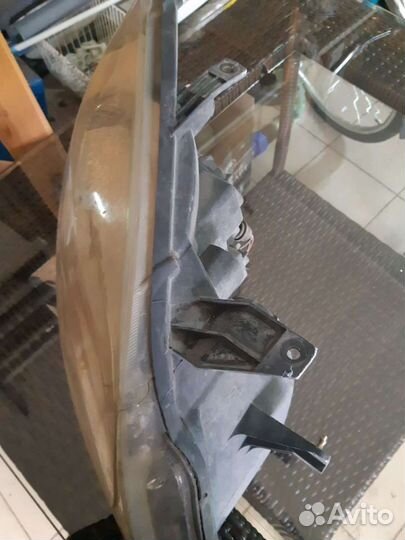 Фара на hover н3 2006 года