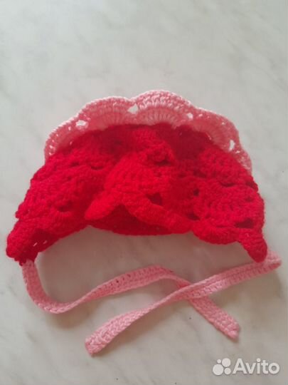 Чепчик вязанный, ручная работа