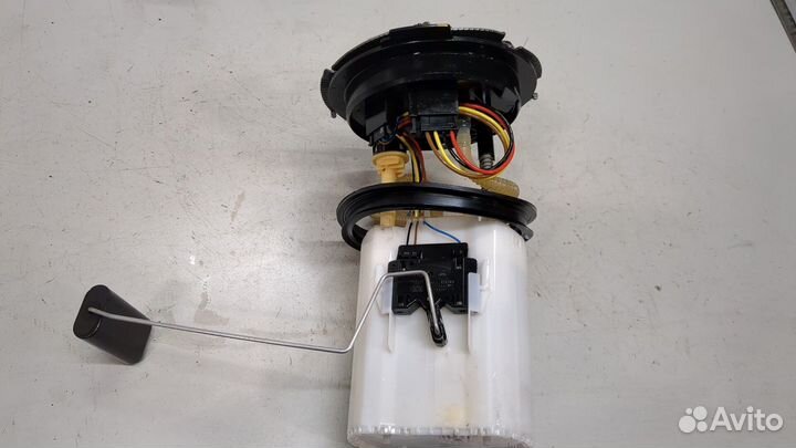 Насос топливный электрический Skoda Octavia (A7), 2016