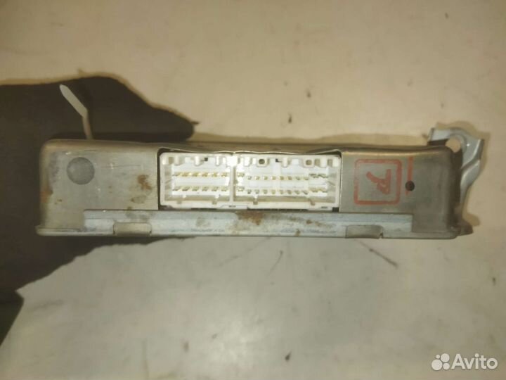 Блок управления ABS Toyota Carina E 1992-97