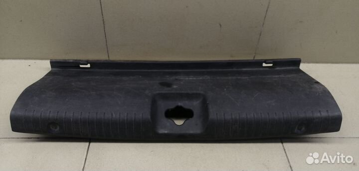 Обшивка багажника Solaris 2010-2017
