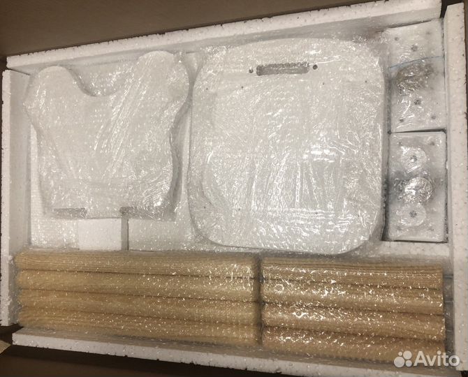 Столик и стульчик новый в наличии