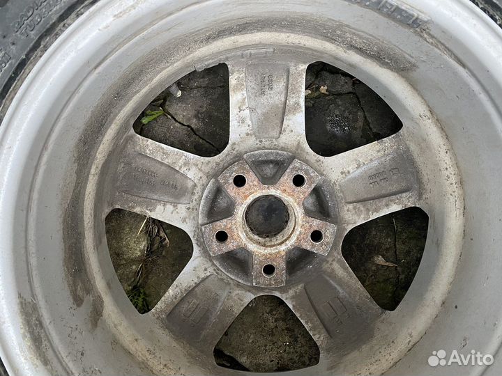 Accelera Beta 235/55 R17
