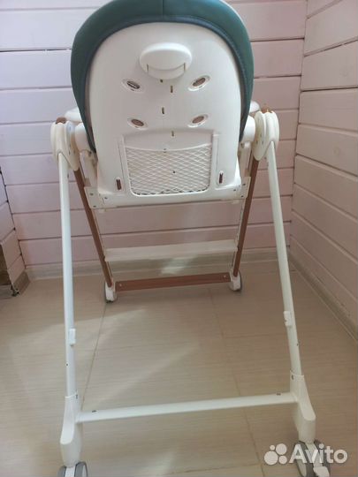 Стульчик для кормления happy baby berny v2