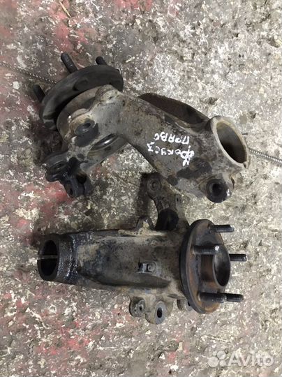 Поворотный кулак Ford Focus 3