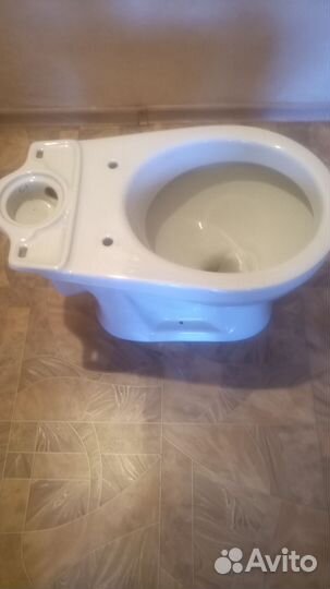 Унитаз новый