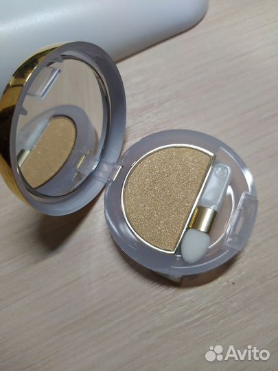 Тени для век