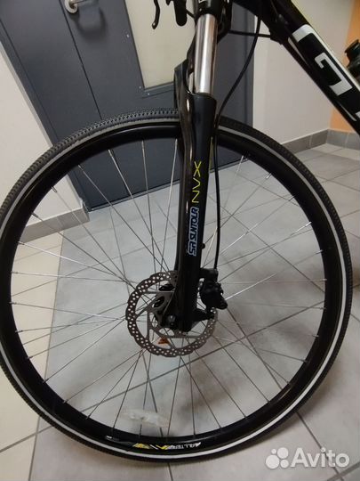 Велосипед: GT Transeo 3.0