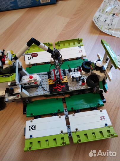Lego world racers 8864