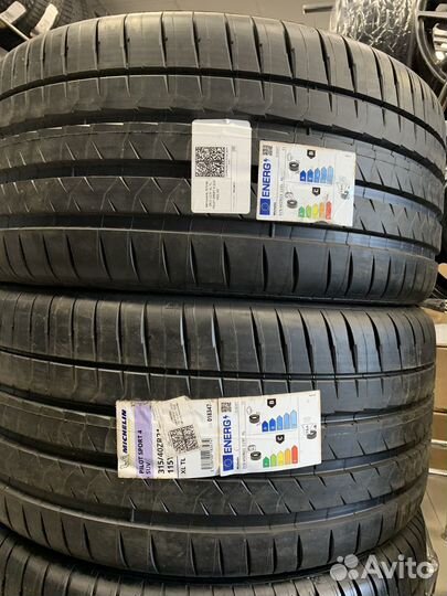 Michelin Pilot Sport 4 SUV 275/45 R21 и 315/40 R21 115Y