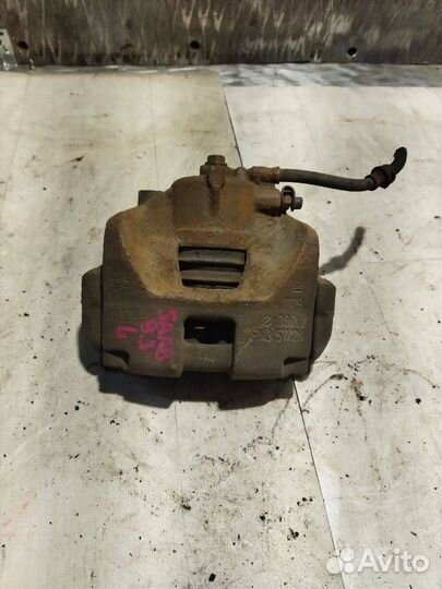 Суппорт тормозной передний левый Saab 9-3 2 YS3F