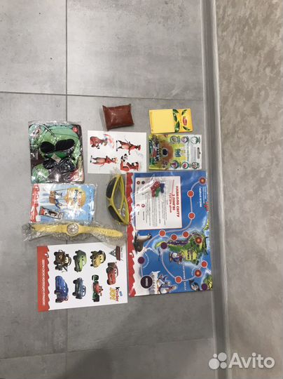 Шлем детский новый Vinca sport и пакет нов игрушек