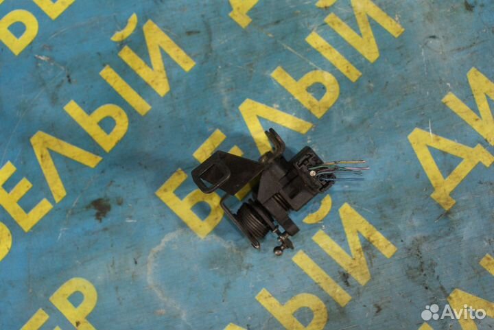 Датчик положения педали газа Mercedes-Benz W210