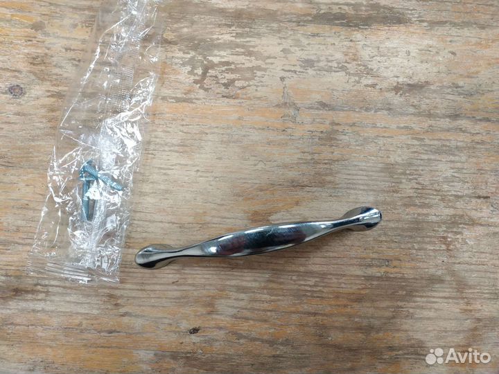 Мебельные ручки