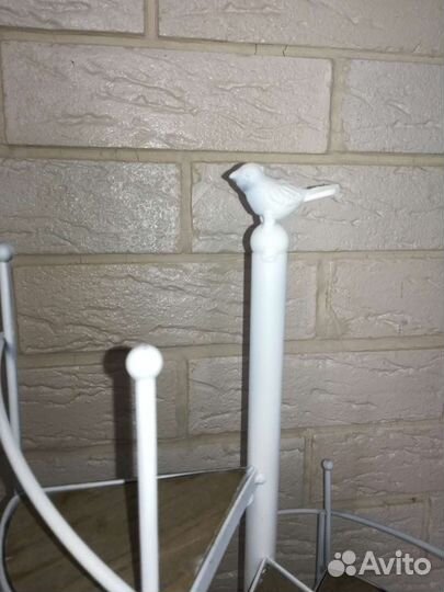 Подставка для цветов и мелочей