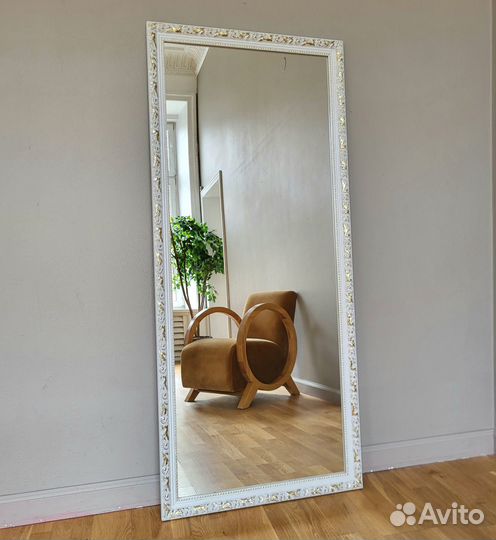 Зеркало. Зеркало настенное. Зеркало напольное