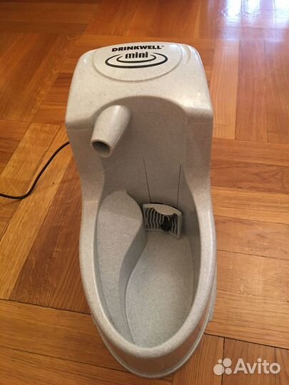 Автопоилка для кошек и мелких собак