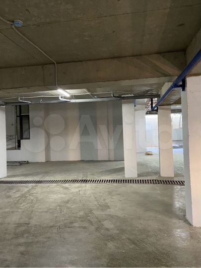 Машиноместо, 13 м²