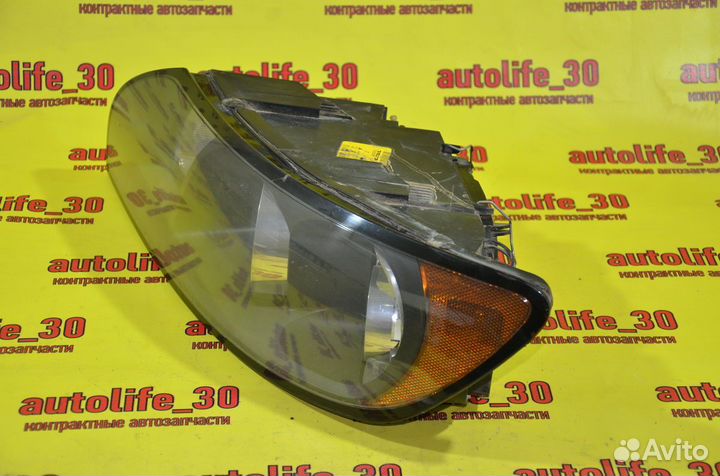 Фара Volvo S40