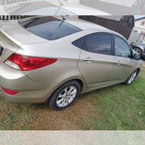 Hyundai Solaris 1.4 MT, 2011, 134 285 км, с пробегом, цена 730 000 руб.