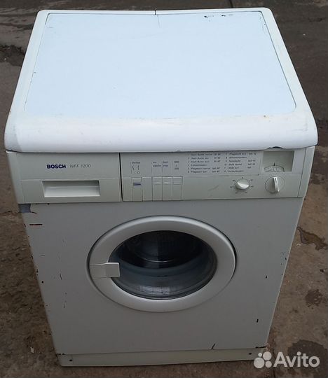 Стиральная машина Bosch WFF1200