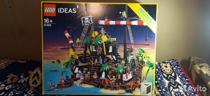 Lego Ideas 21322 Пираты Залива Барракуды
