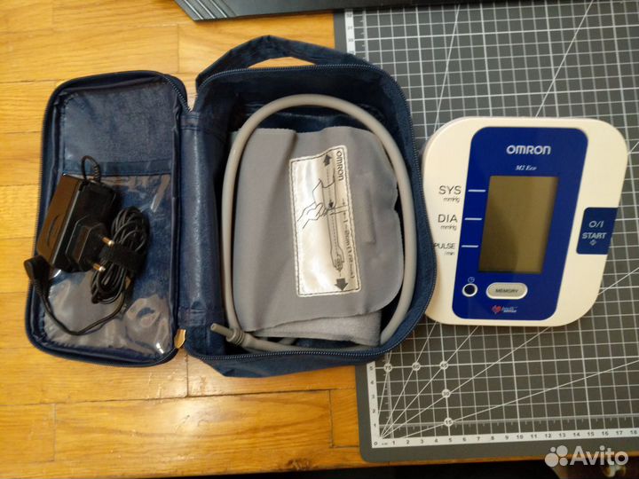 Тонометр Omron M2 Eco