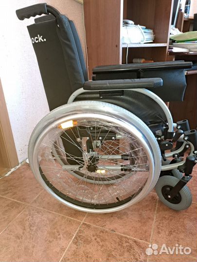 Инвалидная коляска новая