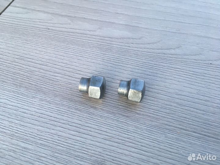 Хром гайки поводков и трапеции дворников Ваз 2103