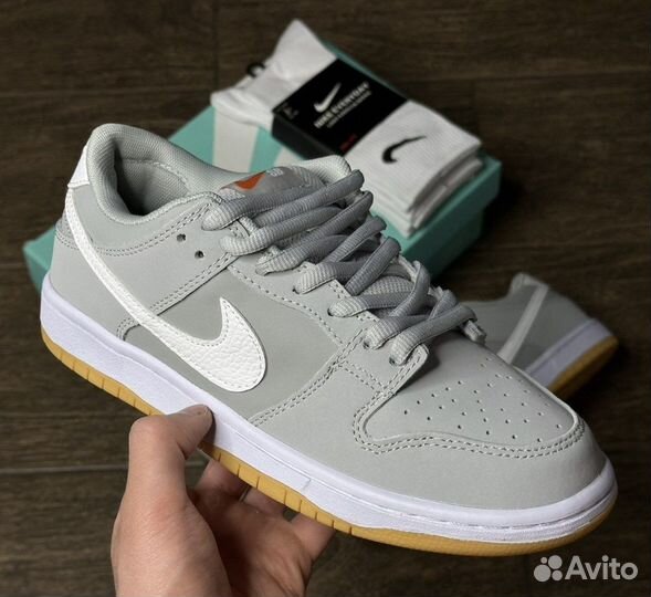 Nike Dunk SB Low Wolf Grey