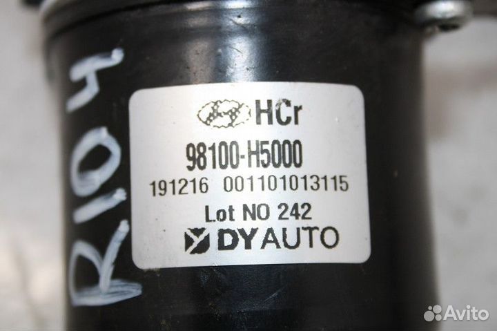 Моторчик стеклоочистителя передний KIA RIO 2017