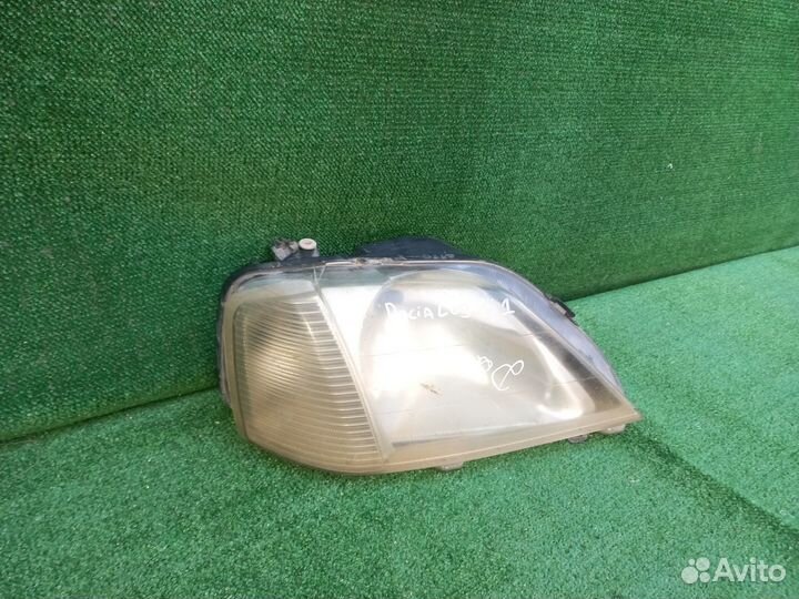 Фара правая Dacia Logan