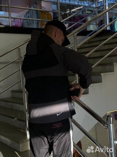 Куртка анорак мужская nike