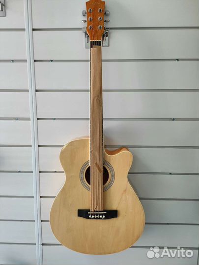 Акустическая гитара