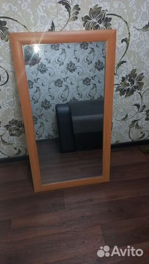 Зеркало настенное