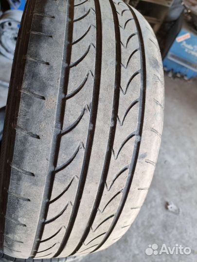 Nexen Classe Premiere 215/50 R17 95V