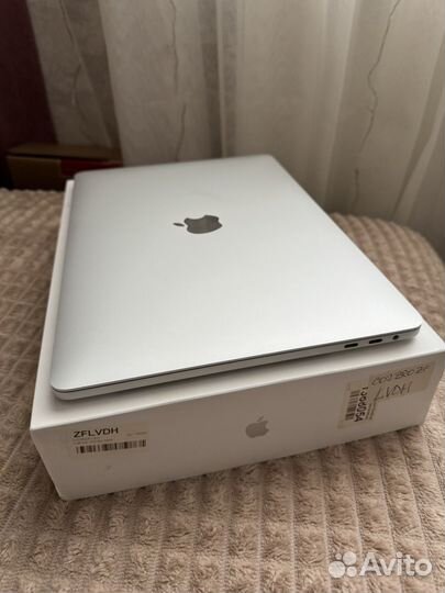 Apple macbook pro 13 a1989