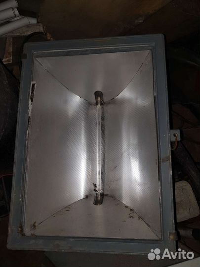 Прожектор уличный