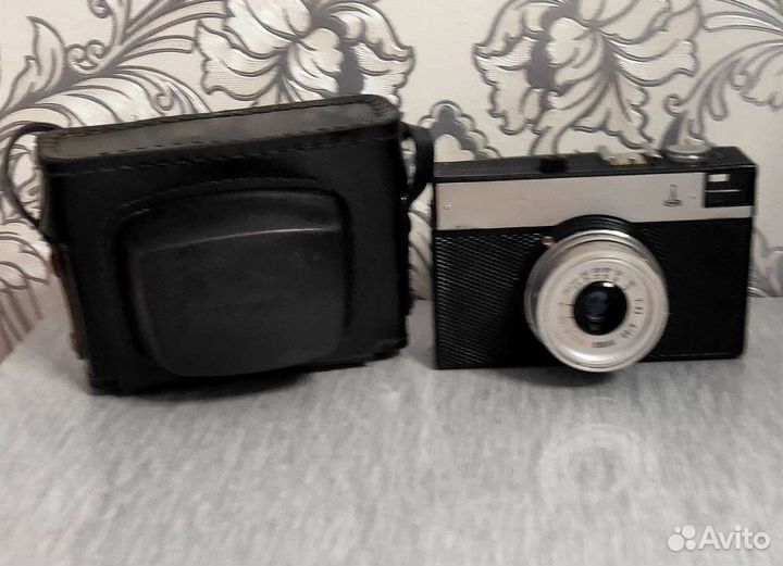 Ретро фотоаппарат vilia