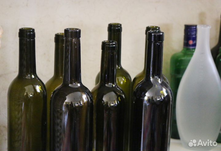 Бутылки стеклянные оливковые красивые (декор)