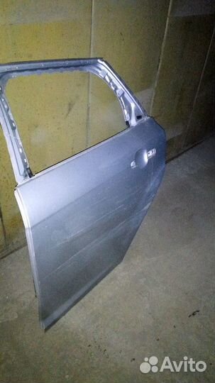 Дверь задняя левая Ford Focus 3