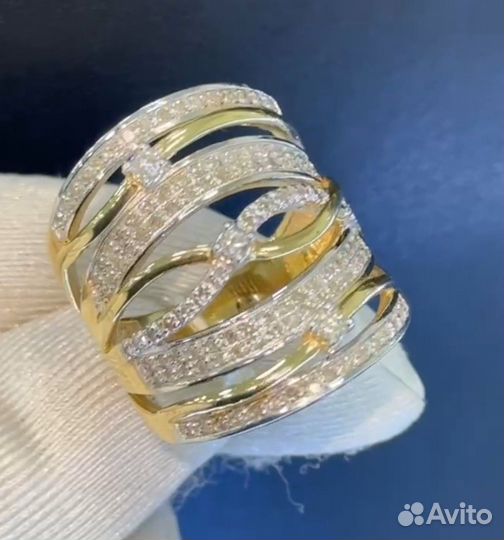 Золотое кольцо с бриллиантами