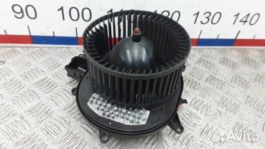 Моторчик печки mercedes benz M-class W166 (EEA02KK01)