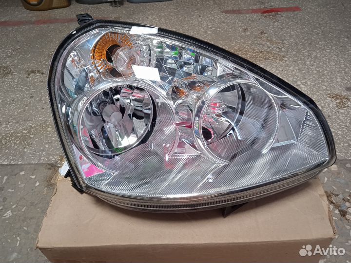 Фара ваз-2170 Приора правая (Киржач) новая