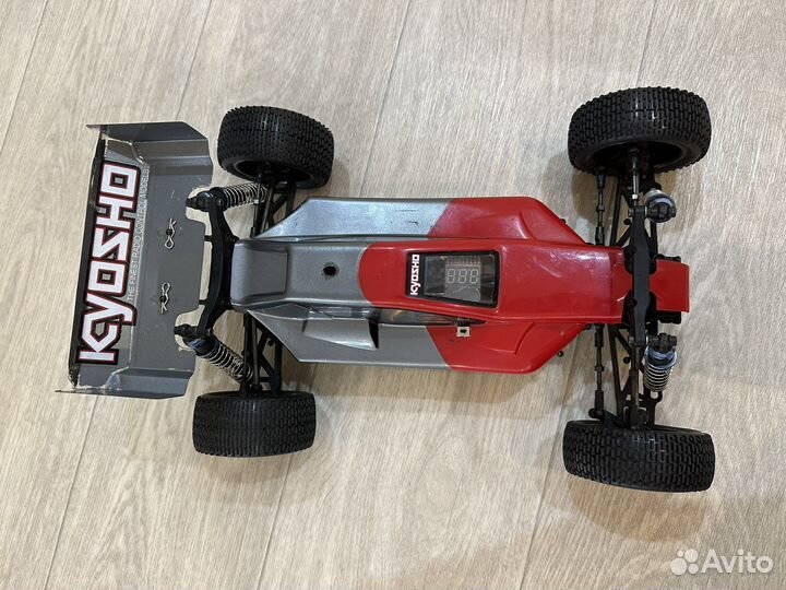 Kyosho lazer ZX-5 1:10