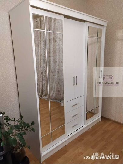 Шкаф купе белый