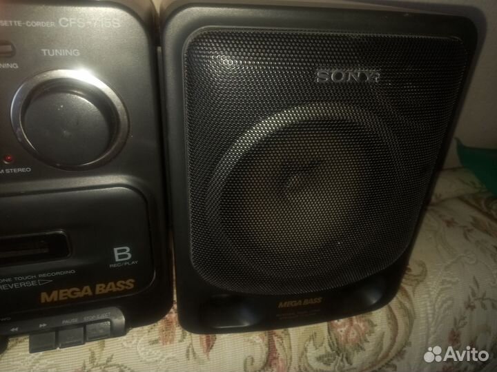 Кассетный магнитофон sony CFS - 715S