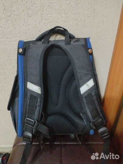 Школьный рюкзак