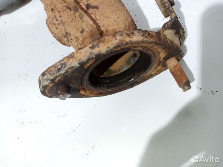 Выпускной коллектор Lexus RX 300