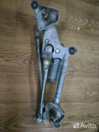 Трапеция стеклоочистителя Suzuki SX-4